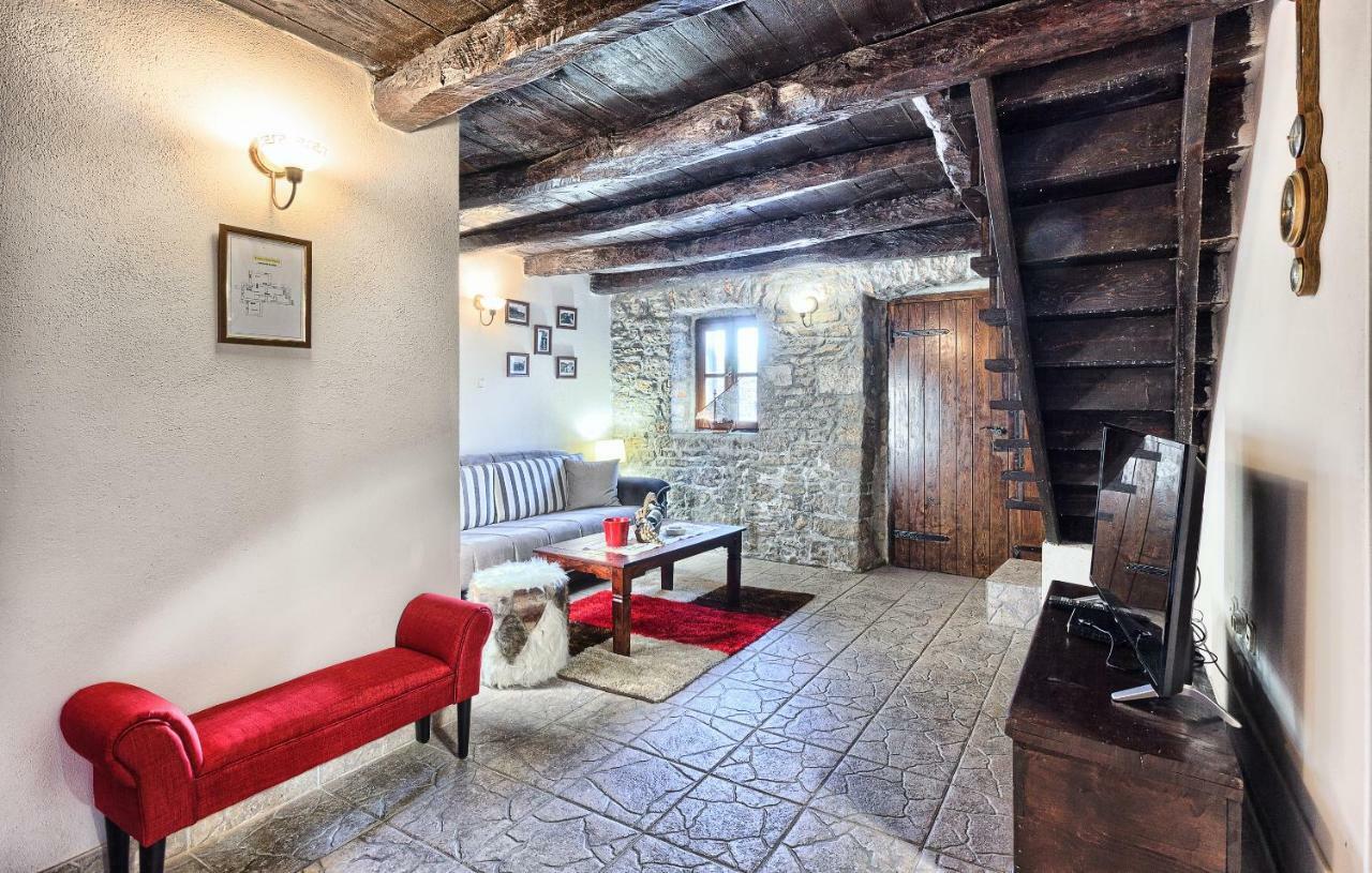 Dalmatia Stone House - Heated Pool Pension Biorine Buitenkant foto