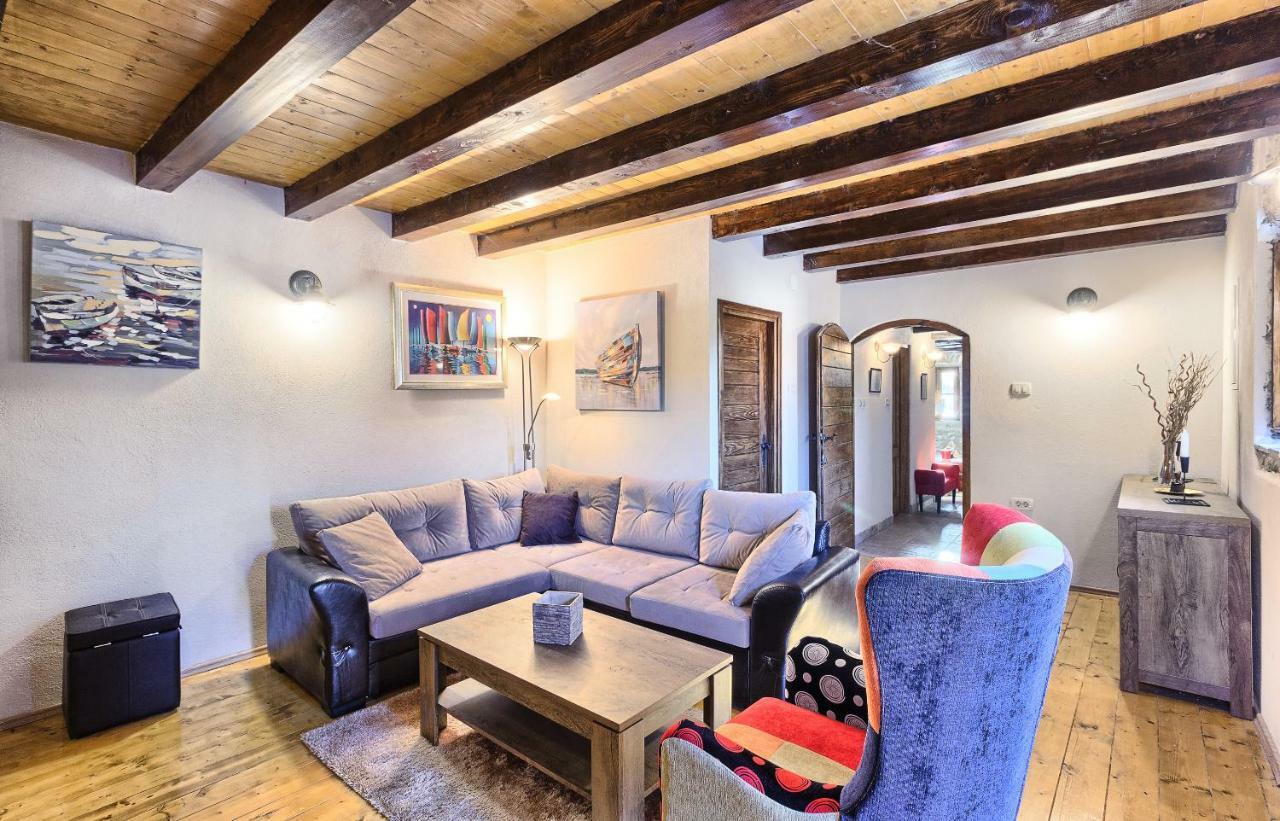 Dalmatia Stone House - Heated Pool Pension Biorine Buitenkant foto